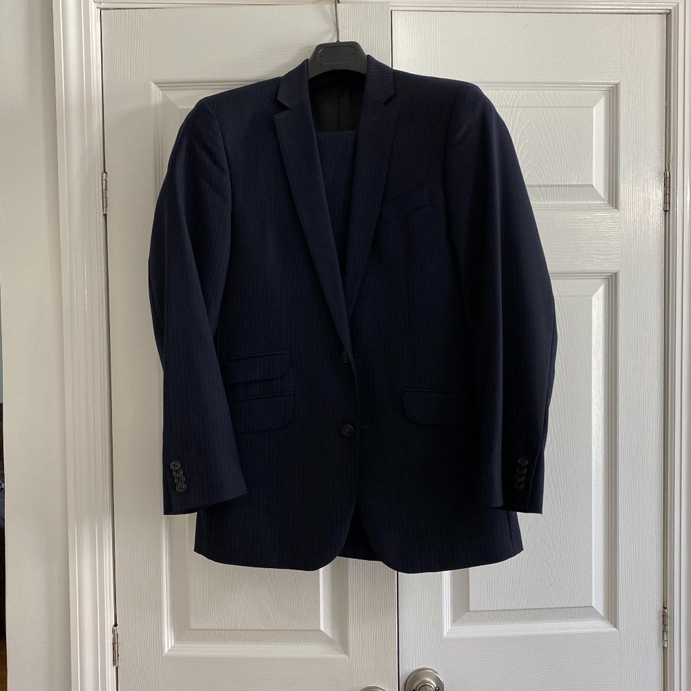 Ben Sherman Men's navy suit, size 36